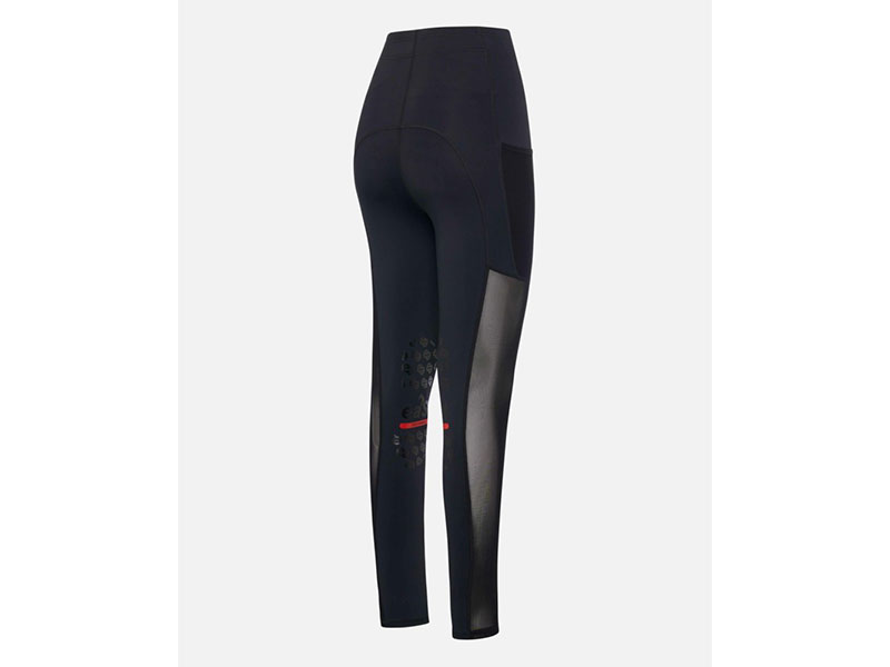 schwarze Reitlegging mit Netzeinsätzen