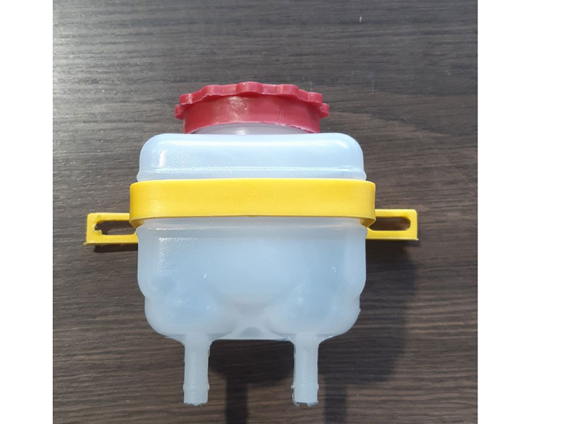 Ausgleichsbehälter für Bremsflüssigkeit für Pferdekutsche