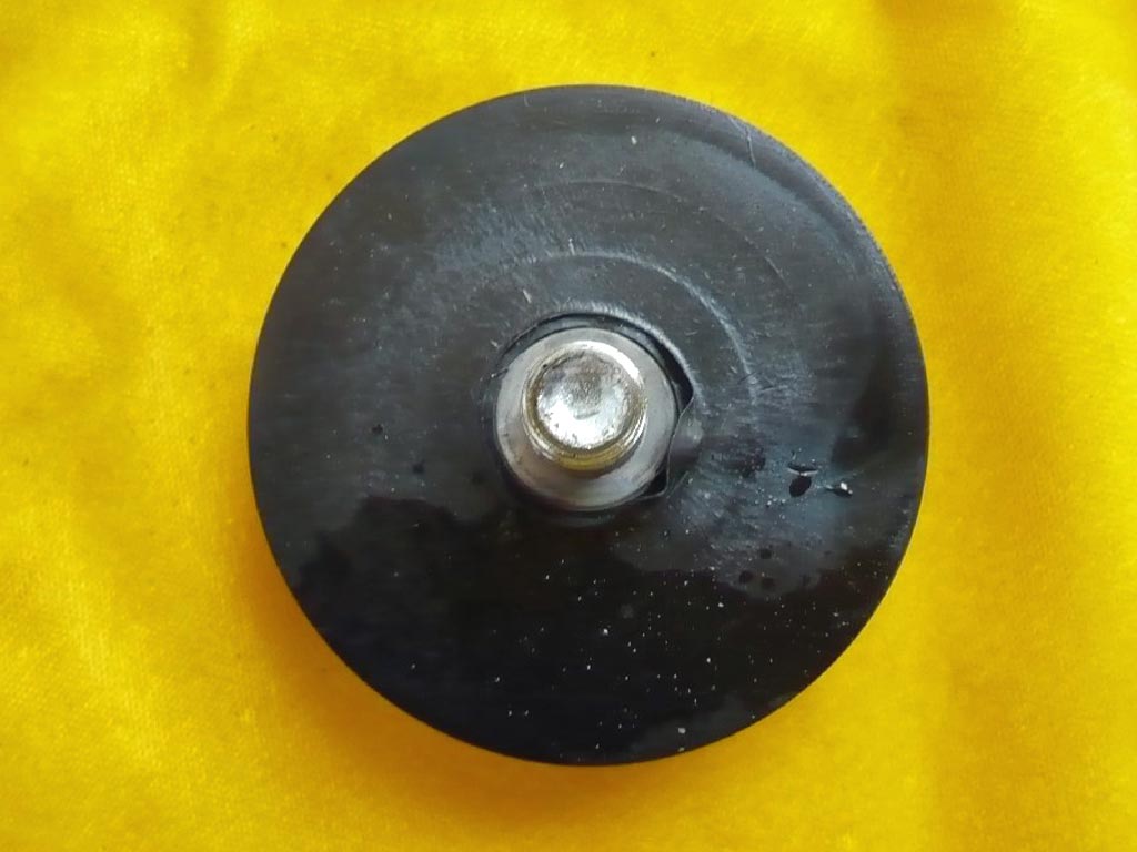 Anschlaggummi für Pferdekutsche