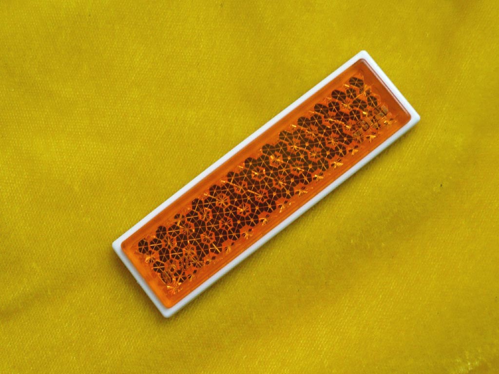 Oranger Seitenreflektor für Pferdekutsche