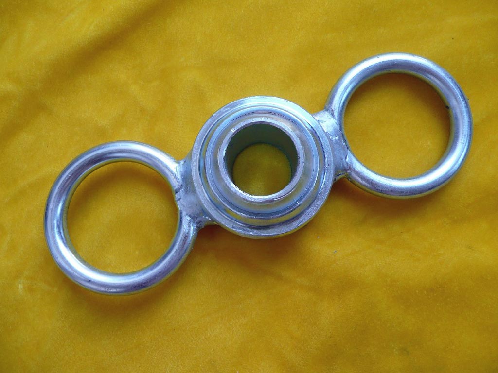 Silberne Deichselbrille