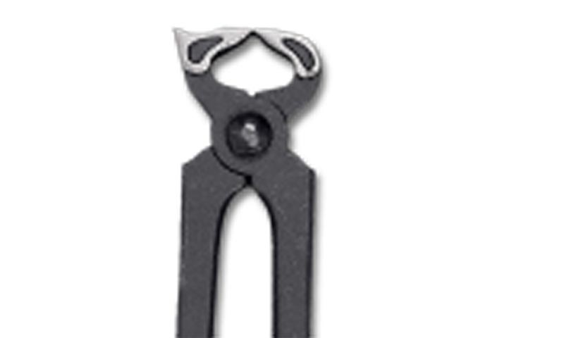 schwarze Hufbeschlagszange mit Nietansatz