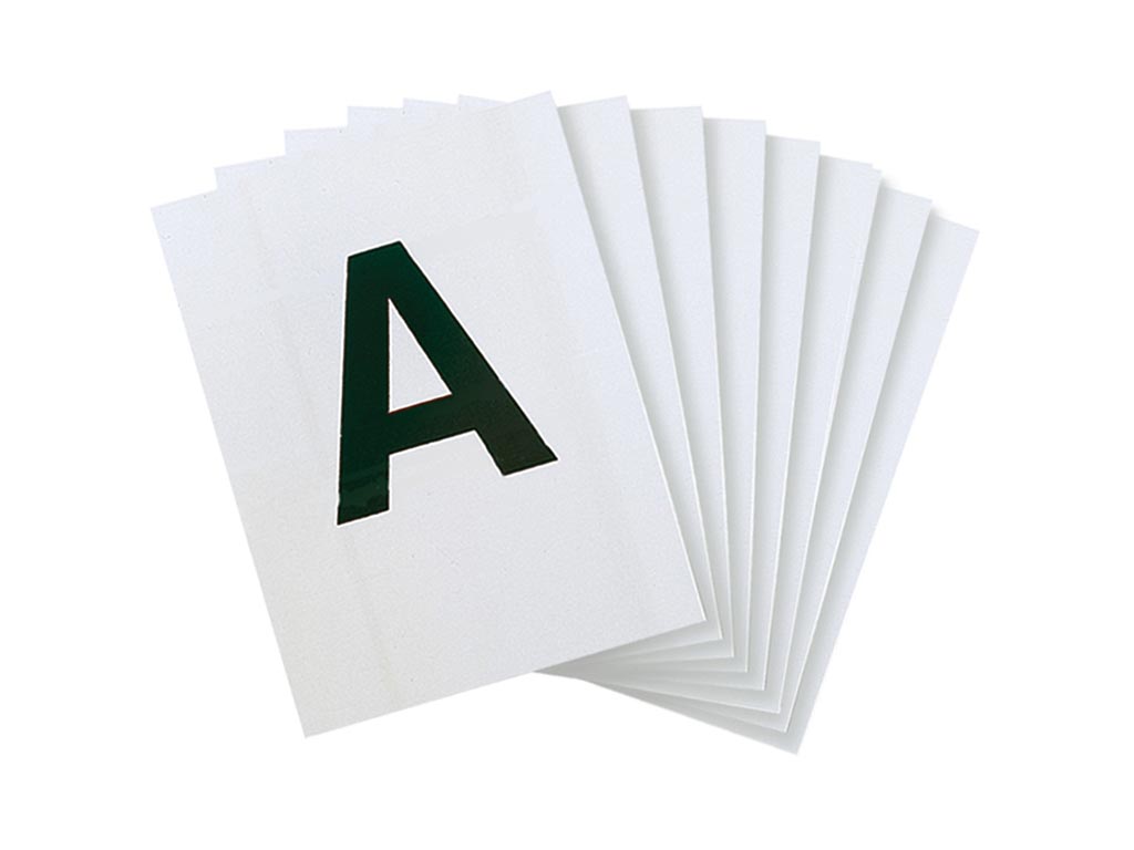 Schwarz-weiße Bahnpunkte für Dressurviereck