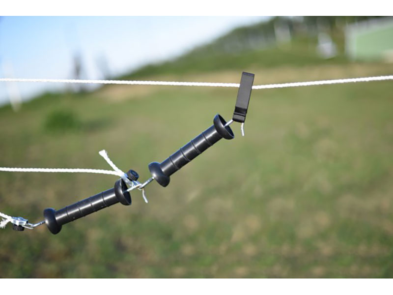 Torgriffe an Fence Clip